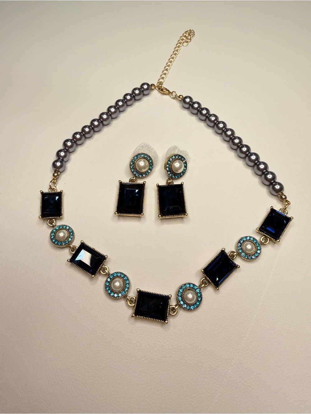 Blue Crystal Pearl Necklace & Earring Set - Picture 14 of 14